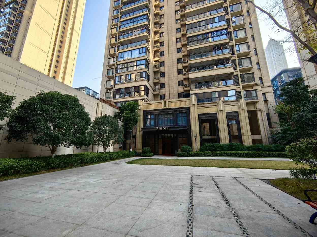 绿地中央广场（商业写字楼）