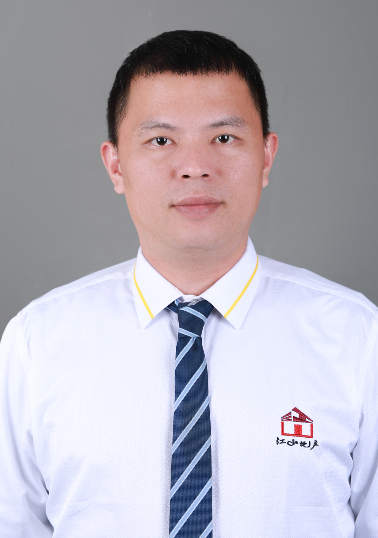 黄伟明