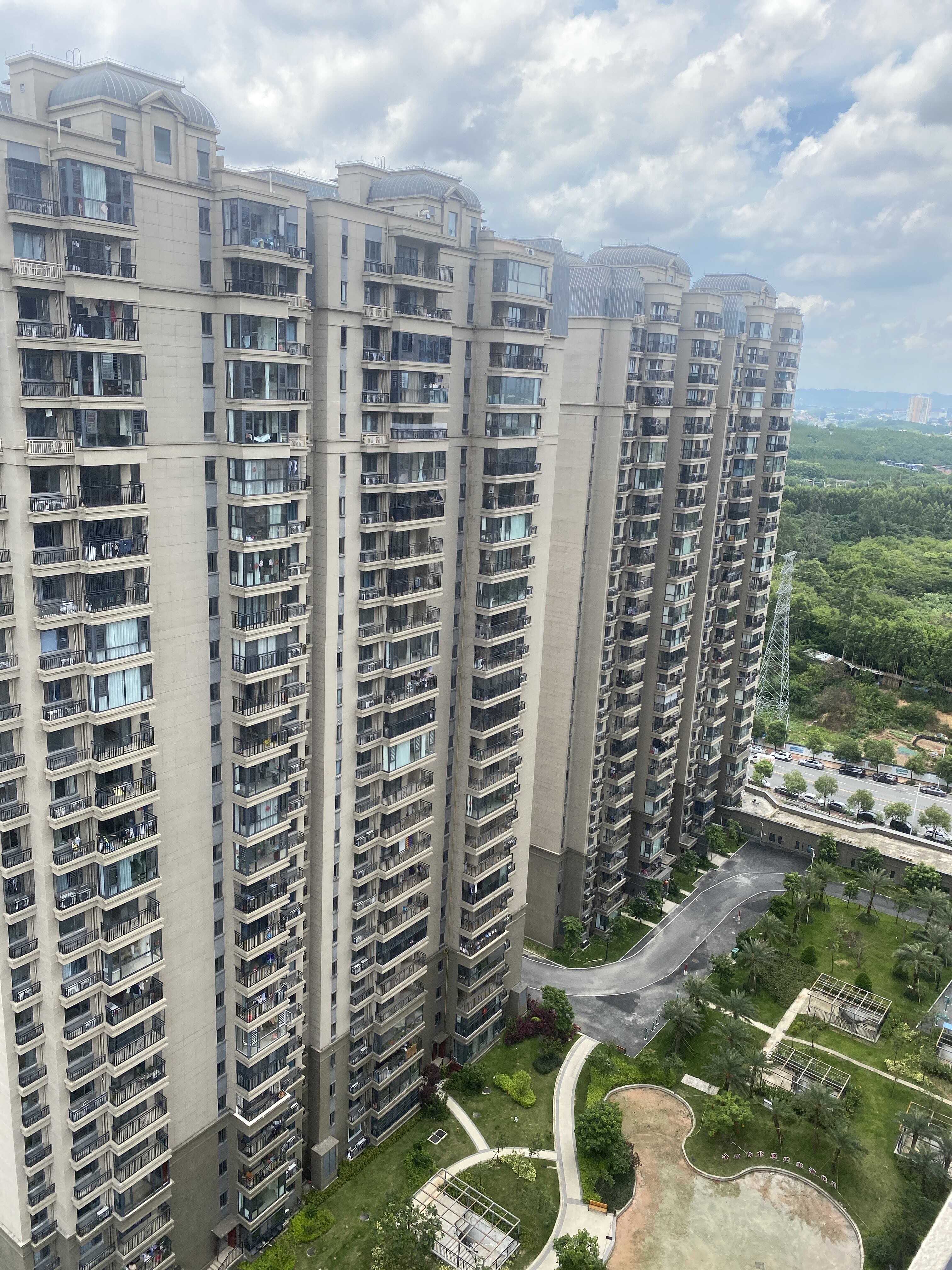 恒大华府2房2厅精装修58元 小区
